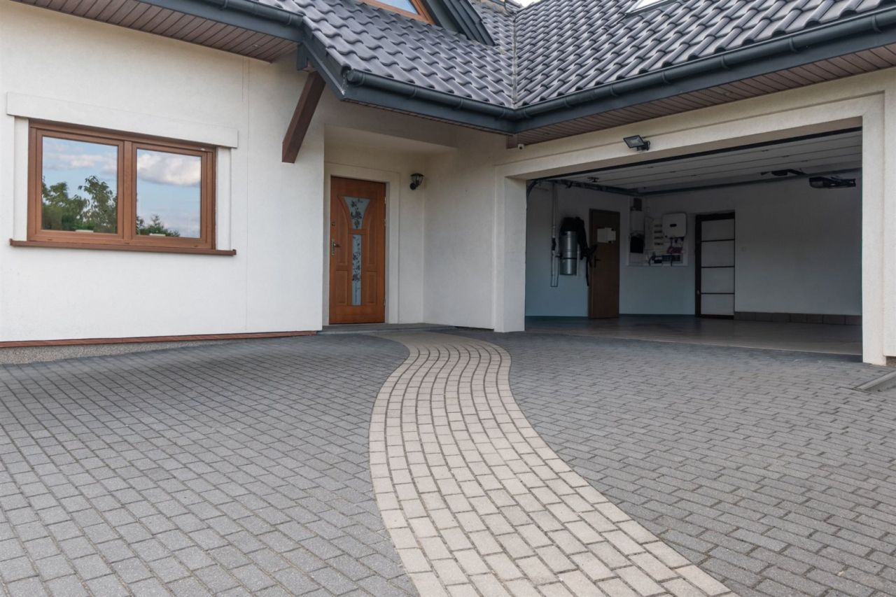 dom wolnostojący, 5 pokoi Stare Krasnodęby. Zdjęcie 20