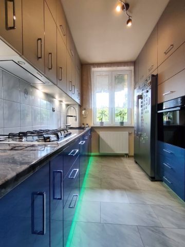 Mieszkanie 3-pokojowe Pruszków Centrum, ul. Ignacego Daszyńskiego. Zdjęcie 1