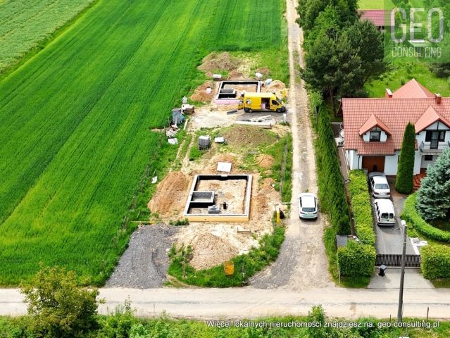 dom wolnostojący, 4 pokoje Poskwitów. Zdjęcie 9