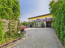 bliźniak, 12 pokoi Piastów, ul. Stefana Żeromskiego