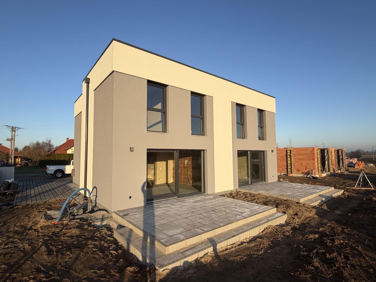 bliźniak, 4 pokoje Mechnice, ul. Jaśminowa. Zdjęcie 3