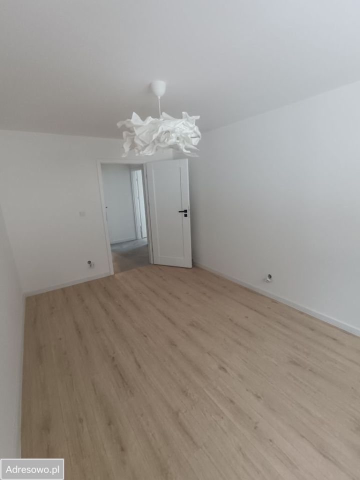 Mieszkanie 3-pokojowe Wałbrzych Stary Zdrój, ul. 11 Listopada. Zdjęcie 8