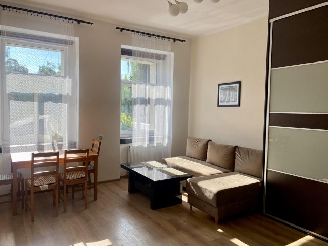 Mieszkanie 2-pokojowe Brzeg, ul. Szkolna. Zdjęcie 1