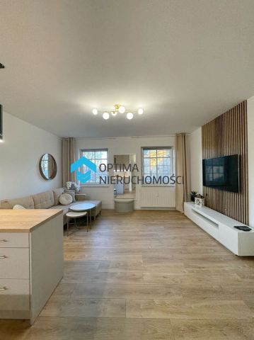 Mieszkanie 1-pokojowe Jelenia Góra Centrum, ul. 1 Maja. Zdjęcie 2