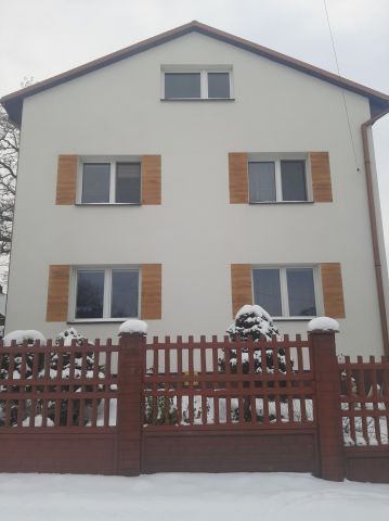 dom wolnostojący, 8 pokoi Płock Radziwie, ul. Górka. Zdjęcie 1