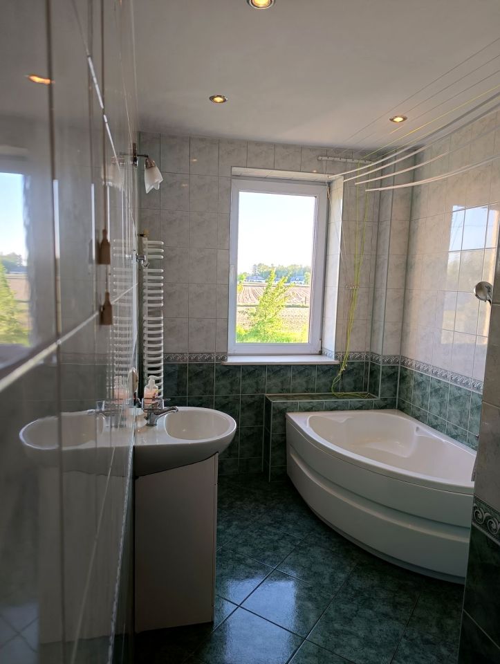 dom wolnostojący, 6 pokoi Nowe Płoniawy. Zdjęcie 11