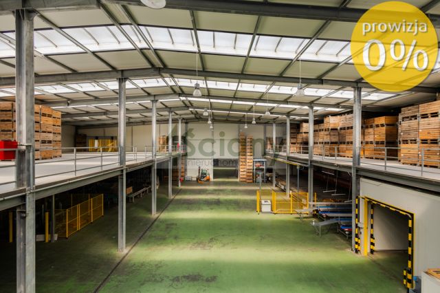 Hala/magazyn Konary. Zdjęcie 4