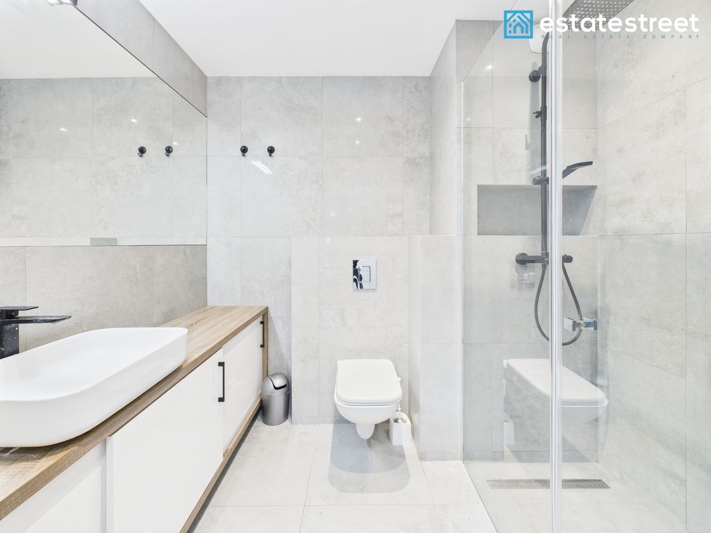 Mieszkanie 3-pokojowe Kraków Czyżyny, ul. bp. Piotra Tomickiego. Zdjęcie 16