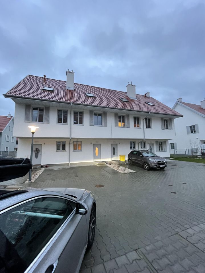 dom szeregowy, 3 pokoje Zgorzała, ul. Słowika