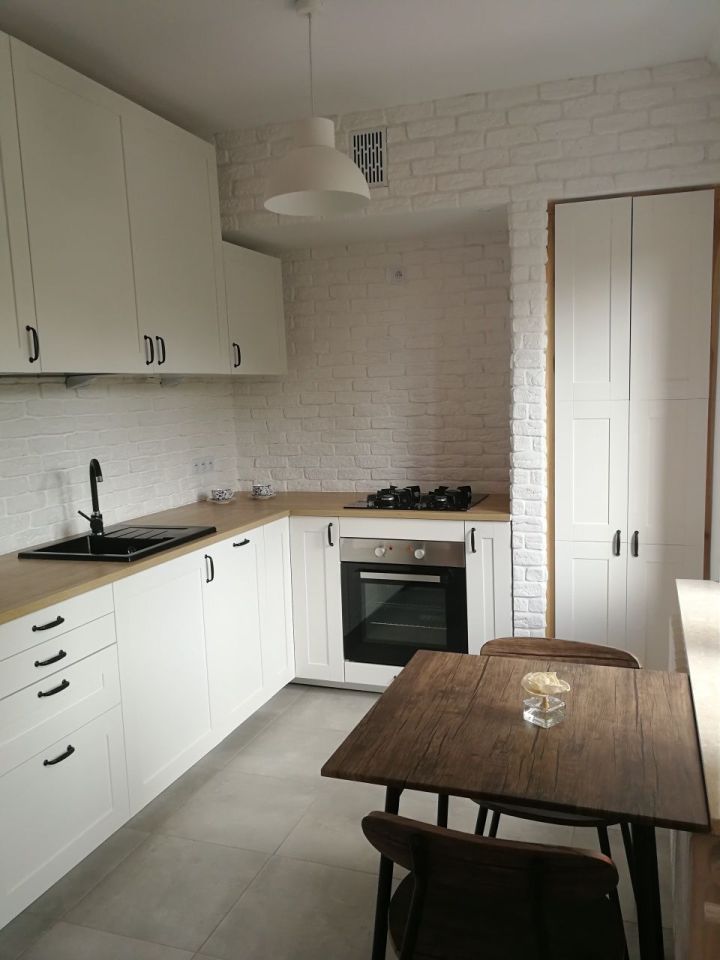 Mieszkanie 2-pokojowe Rybnik Śródmieście, ul. 3 Maja. Zdjęcie 3