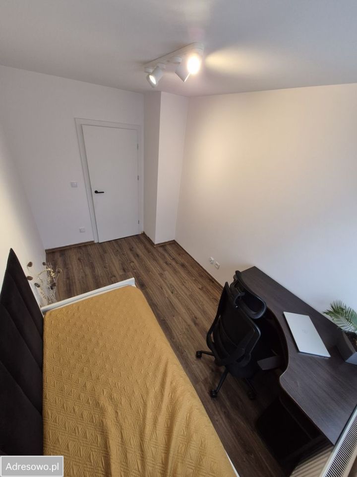 Mieszkanie 3-pokojowe Kraków Swoszowice, ul. Macieja Dębskiego. Zdjęcie 2