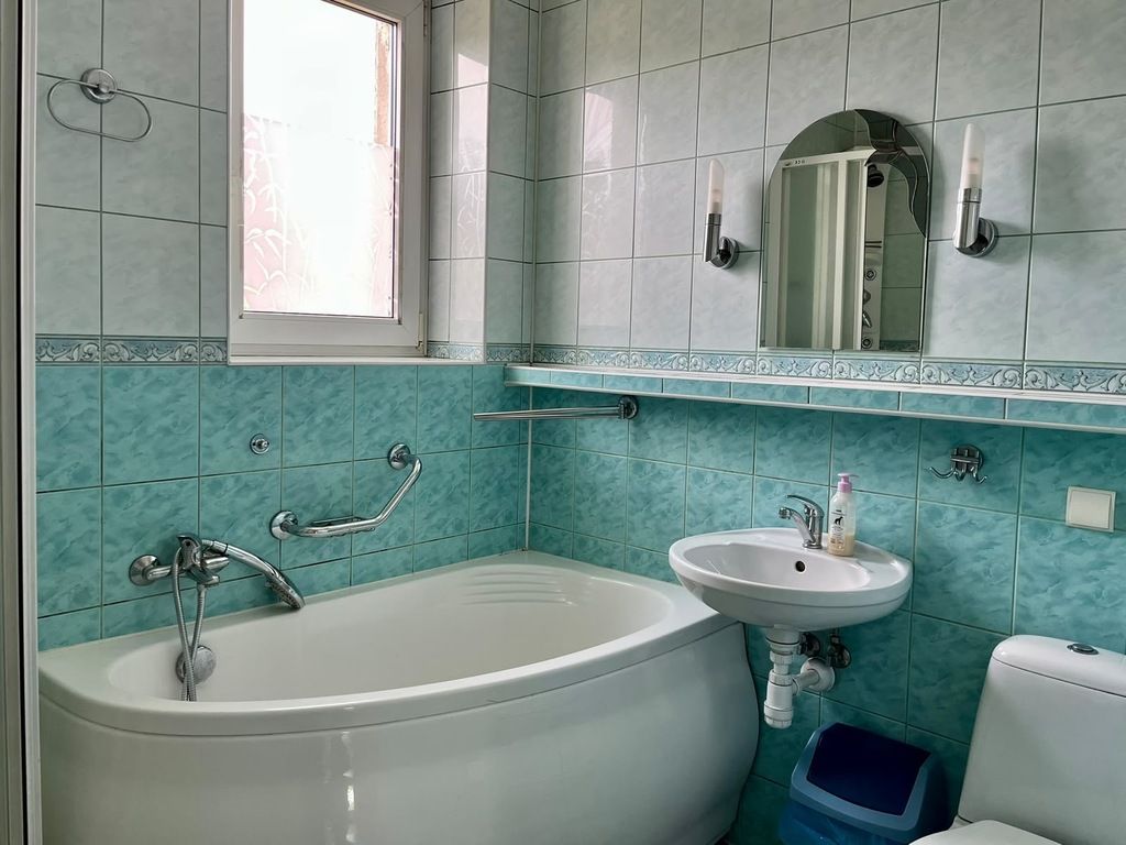 dom wolnostojący, 3 pokoje Łódź. Zdjęcie 13