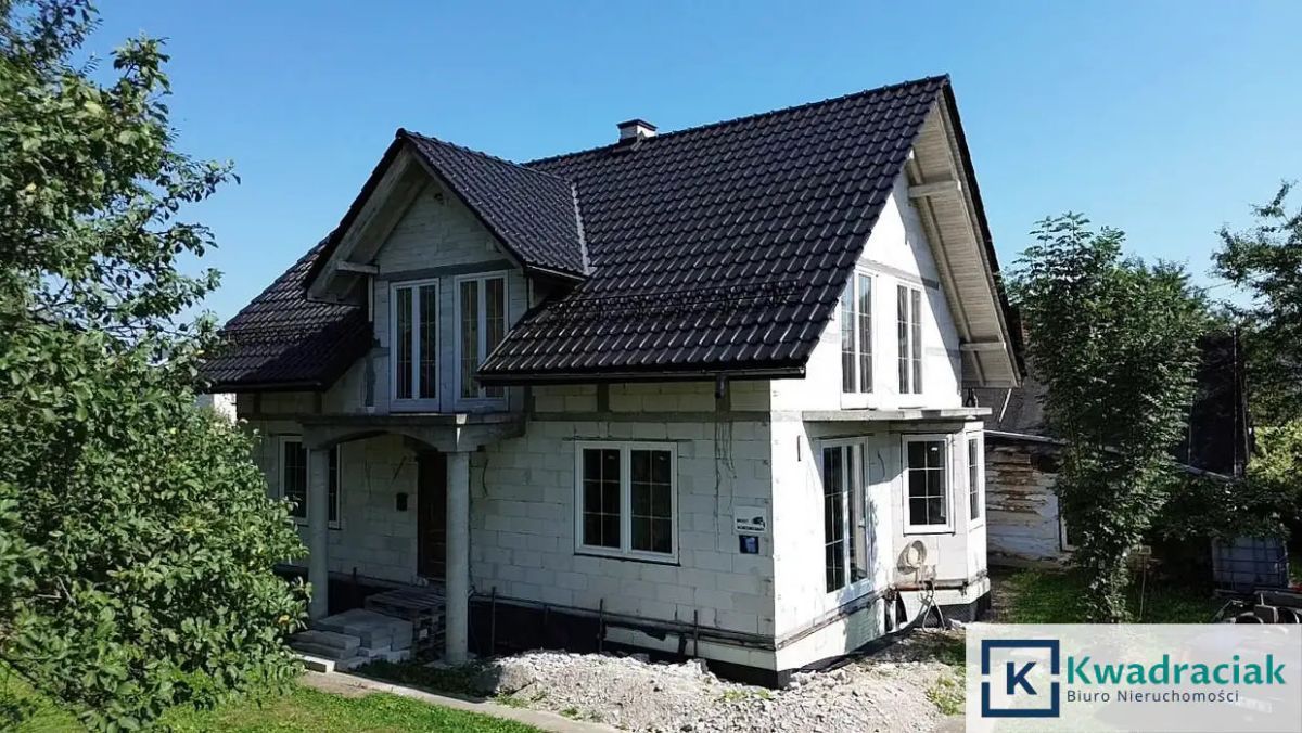 dom wolnostojący, 5 pokoi Zarszyn, ul. Podkarpacka