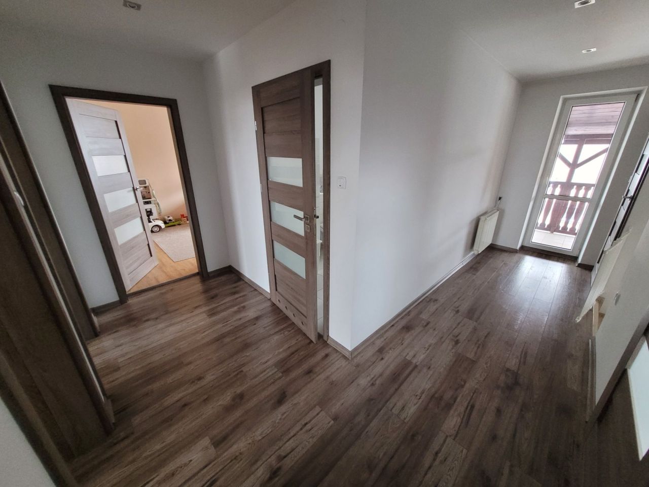 dom wolnostojący Międzyrzec Podlaski, ul. 3 Maja. Zdjęcie 3