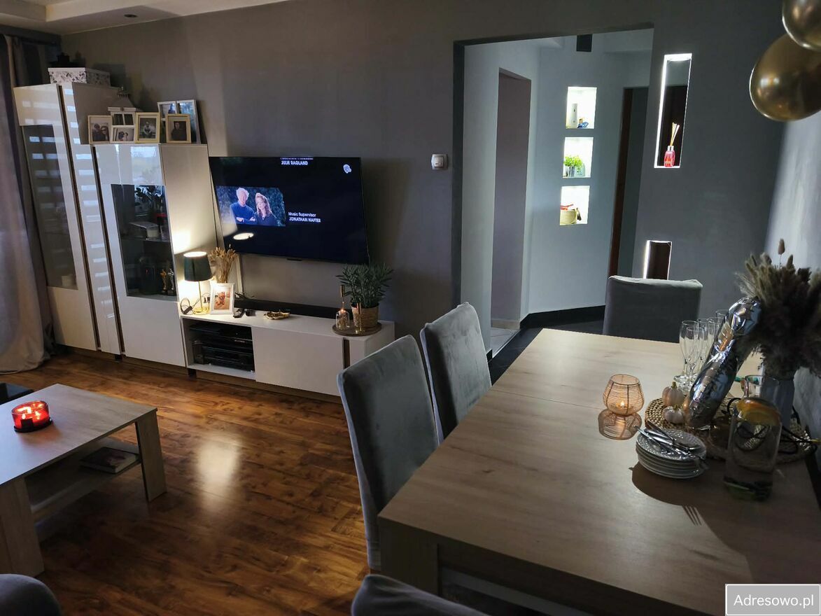 Mieszkanie 3-pokojowe Łódź Dąbrowa. Zdjęcie 4