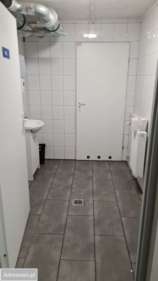 Lokal Tarnowskie Góry Lasowice, ul. gen. Władysława Andersa. Zdjęcie 3