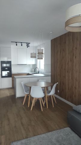 Mieszkanie 2-pokojowe Ożarów Mazowiecki, ul. Kazimierza Kamińskiego. Zdjęcie 1