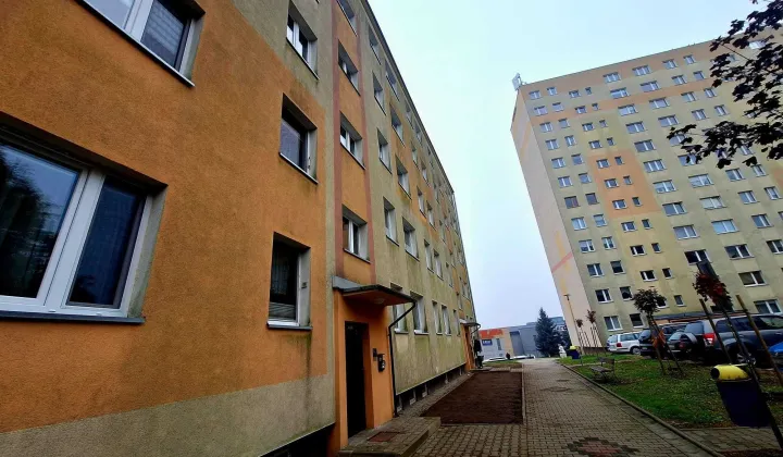 Mieszkanie 3-pokojowe Starachowice, ul. Kościelna