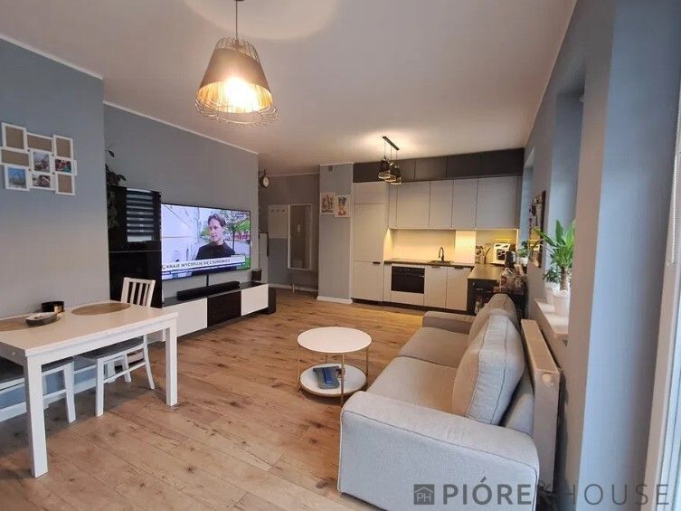 Mieszkanie 3-pokojowe Warszawa Wesoła, ul. Szklarniowa. Zdjęcie 2