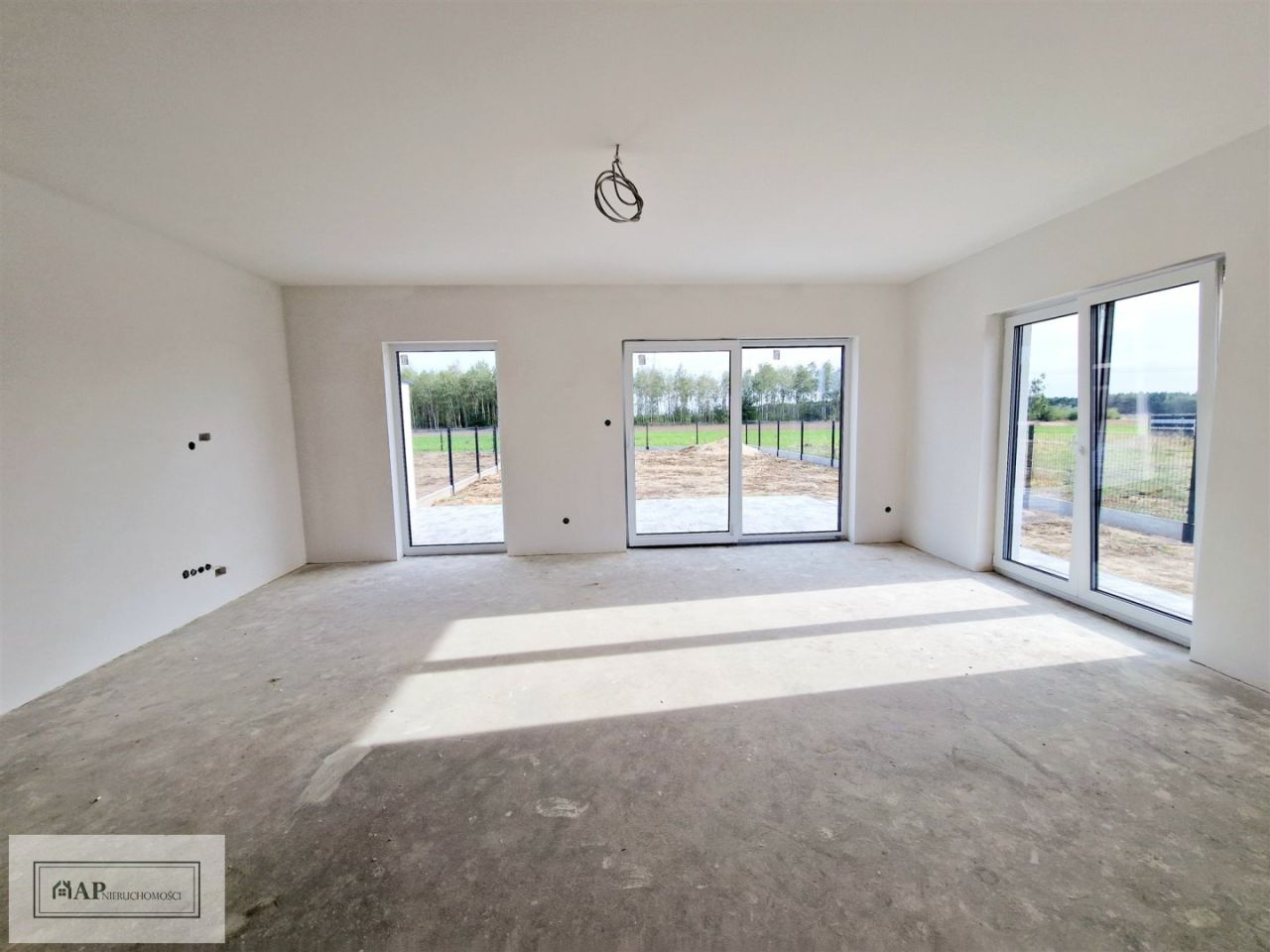 bliźniak, 4 pokoje Kochowo. Zdjęcie 7