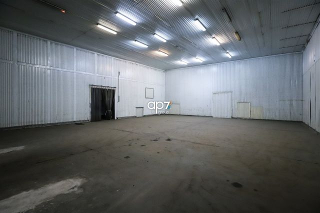 Hala/magazyn Kraków Podgórze. Zdjęcie 1