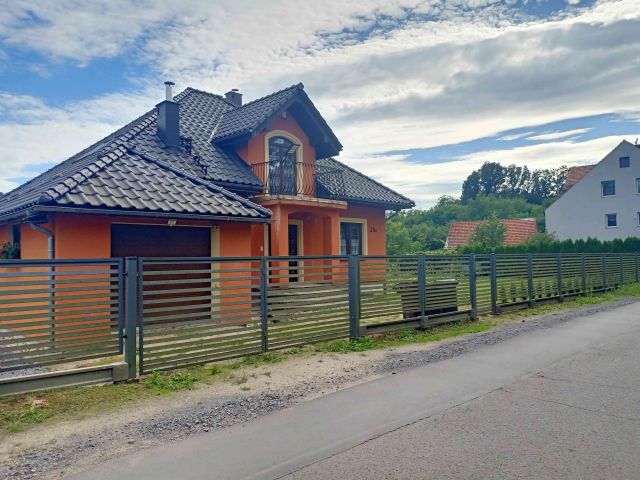dom wolnostojący Wykroty. Zdjęcie 1