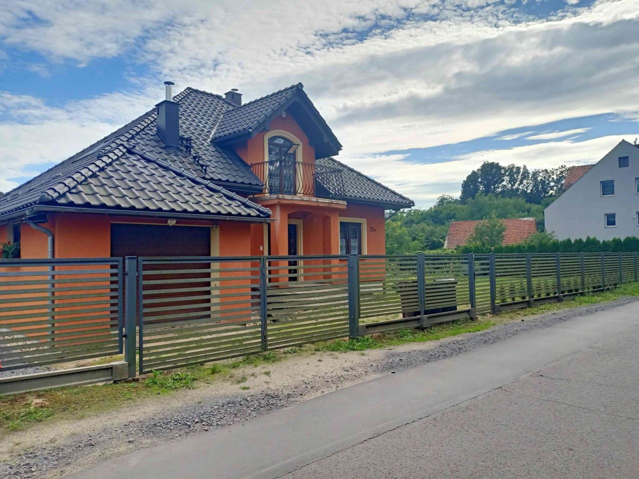 dom wolnostojący Wykroty. Zdjęcie 1