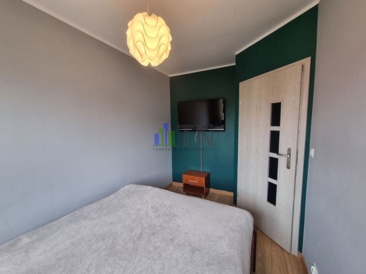 dom szeregowy, 4 pokoje Czernica. Zdjęcie 11