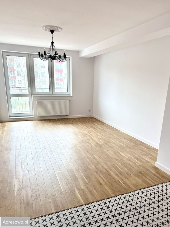 Mieszkanie 3-pokojowe Biłgoraj, ul. Tadeusza Kuźmińskiego. Zdjęcie 2