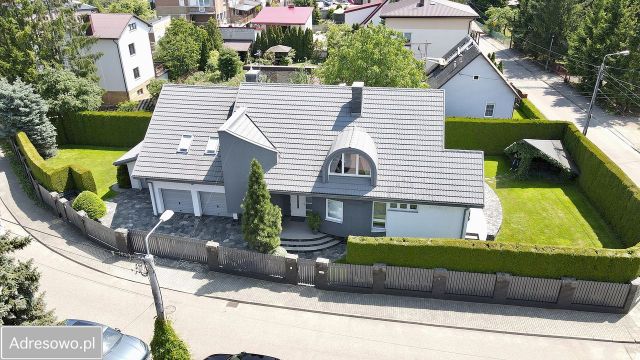 dom wolnostojący, 4 pokoje Białystok Jaroszówka, ul. Krzyżowa. Zdjęcie 1