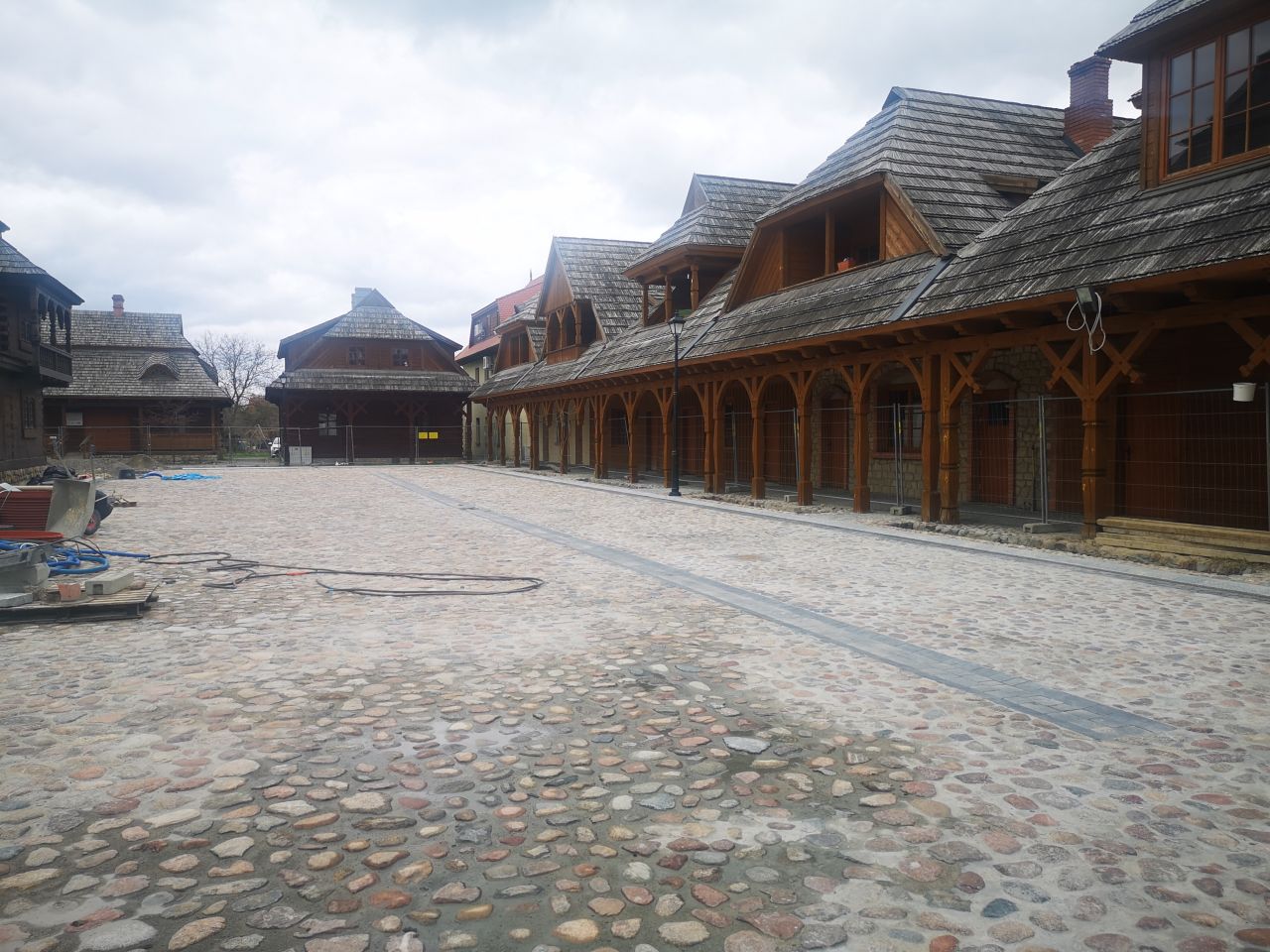 dom szeregowy, 8 pokoi Biłgoraj, ul. Berka Joselewicza. Zdjęcie 4