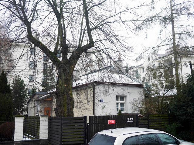 dom wolnostojący, 2 pokoje Kraków Krowodrza, ul. Juliusza Lea. Zdjęcie 1