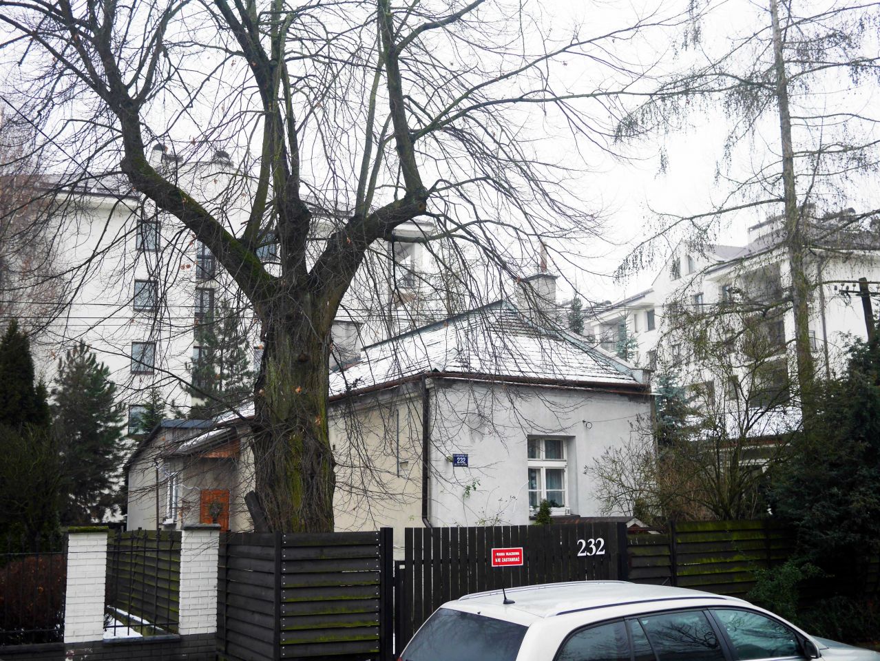 dom wolnostojący, 2 pokoje Kraków Krowodrza, ul. Juliusza Lea