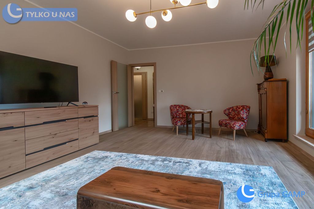 Mieszkanie 3-pokojowe Kraków, ul. Ślusarska. Zdjęcie 2