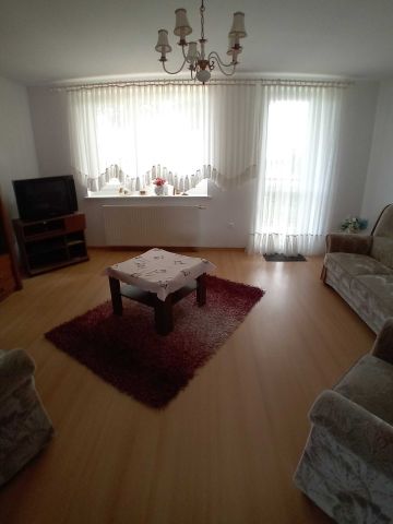 Mieszkanie 4-pokojowe Radwanki. Zdjęcie 1