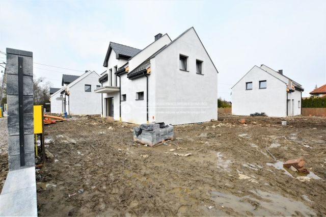 dom wolnostojący, 5 pokoi Jaworze. Zdjęcie 14