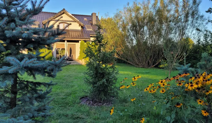 dom wolnostojący, 5 pokoi Bielawa, ul. Jodłowa