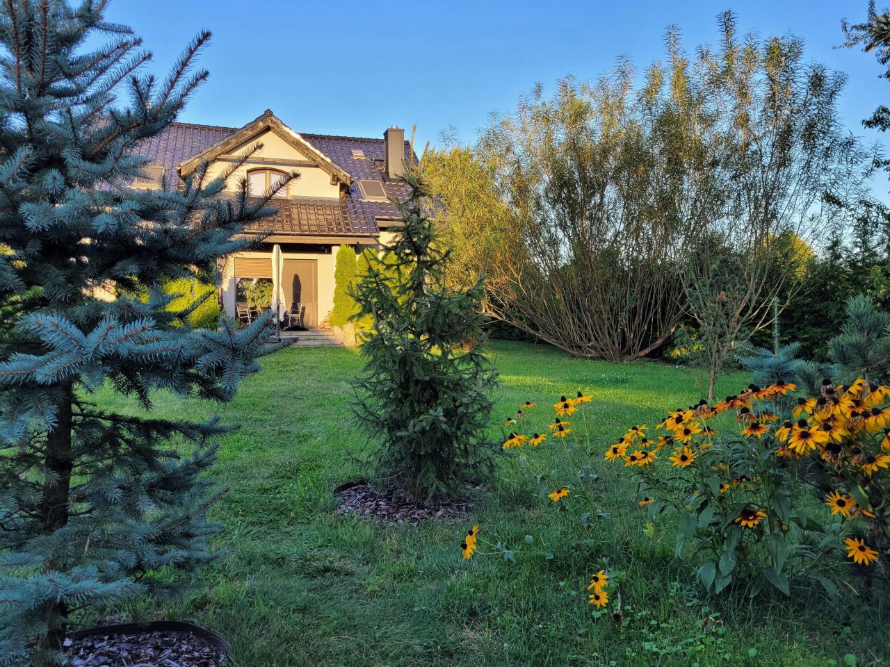 dom wolnostojący, 5 pokoi Bielawa, ul. Jodłowa. Zdjęcie 1