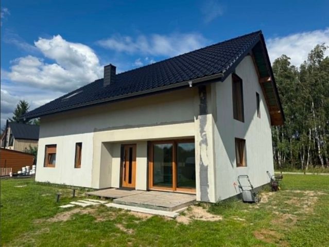 dom wolnostojący, 5 pokoi Aleksandrów Łódzki. Zdjęcie 1