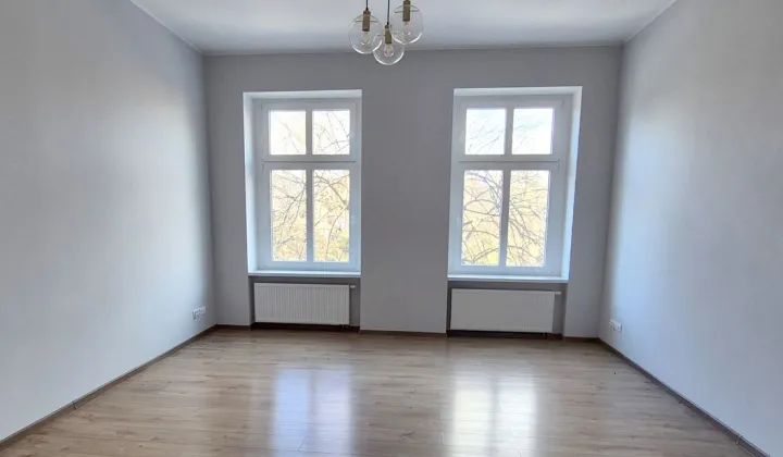 Mieszkanie 3-pokojowe Świdnica Centrum, pl. 1000-lecia Państwa