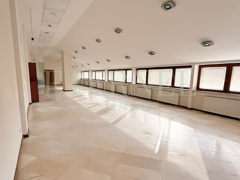 Biuro Kraków Prądnik Czerwony, ul. Jana Pawła Woronicza. Zdjęcie 16