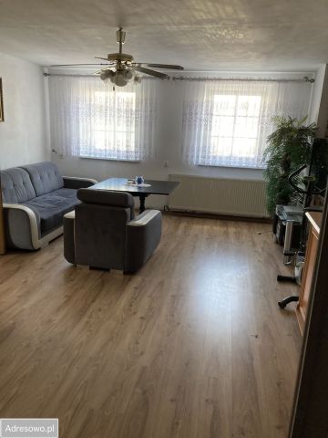 Mieszkanie 2-pokojowe Rydzyna, rynek Rynek. Zdjęcie 1