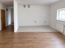 Mieszkanie 2-pokojowe Jelenia Góra Centrum, ul. Świętojańska. Zdjęcie 2