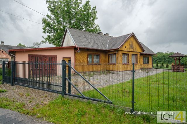 dom wolnostojący, 4 pokoje Borzęcin. Zdjęcie 1