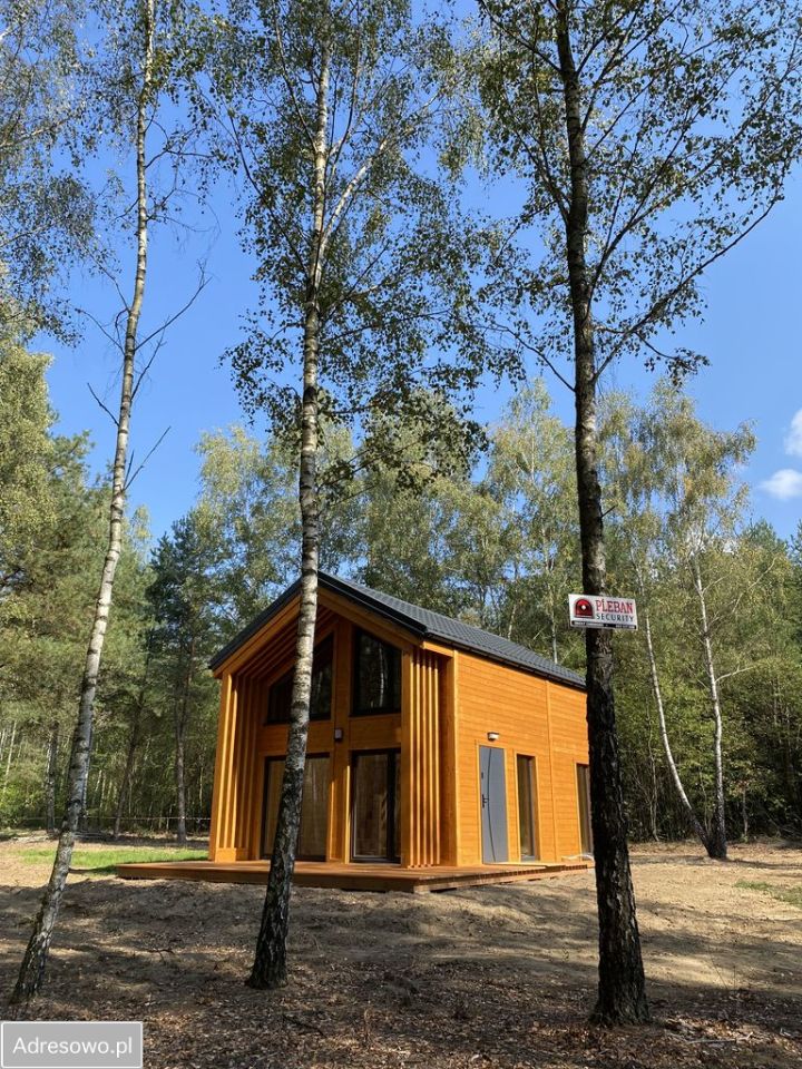 dom wolnostojący, 3 pokoje Gucin. Zdjęcie 1