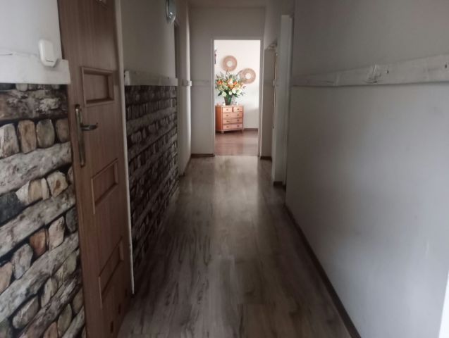 dom wolnostojący, 7 pokoi Rogowice. Zdjęcie 8