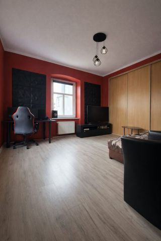 Mieszkanie 4-pokojowe Jelenia Góra. Zdjęcie 9