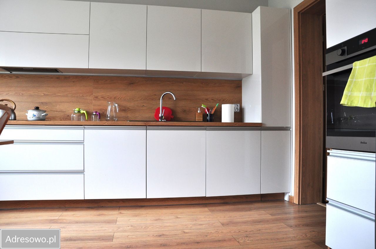 dom wolnostojący, 4 pokoje Zgłowiączka. Zdjęcie 11