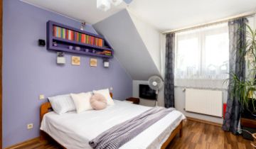 dom wolnostojący, 5 pokoi Wrząsowice Ulica, ul. Laurowa