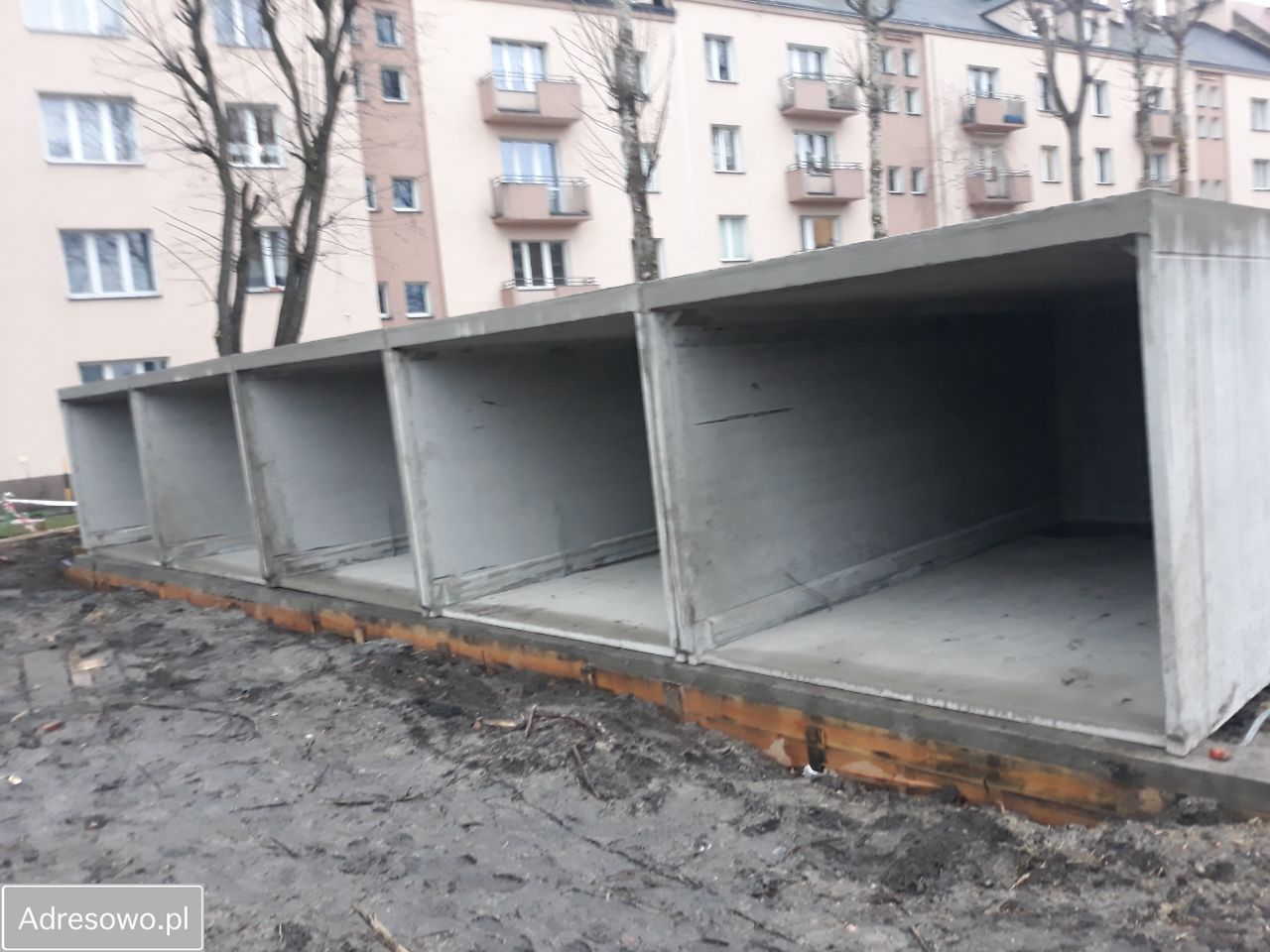 Garaż/miejsce parkingowe Gliwice Szobiszowice, ul. Młodego Hutnika. Zdjęcie 2